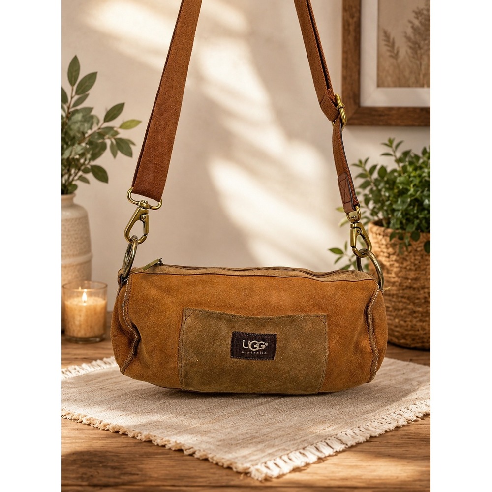 UGG Australia Chestnut Brown Suede Shearling Barrel Crossbody Bag Vintage